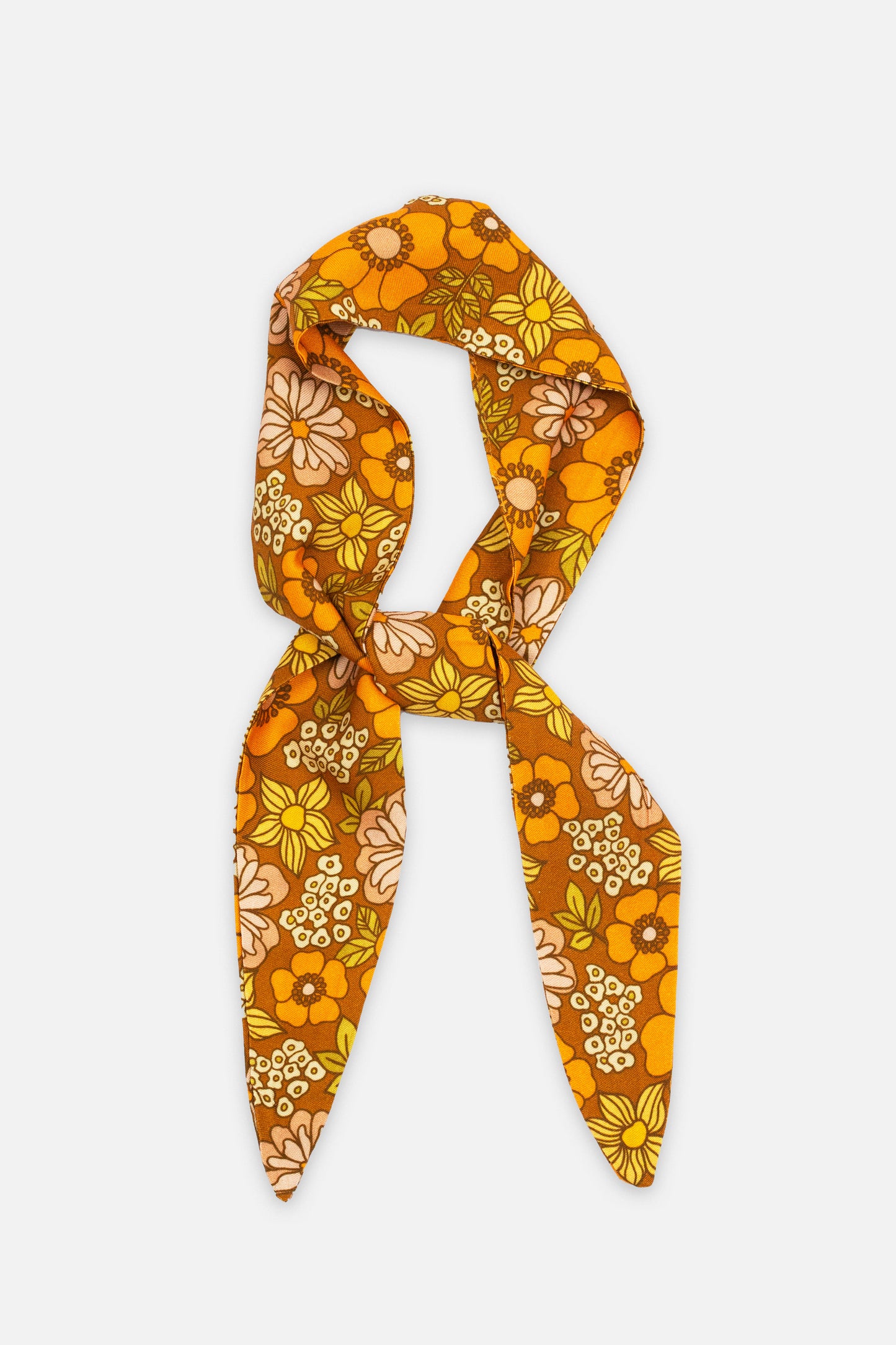 Exclusive 'Dolly' Love Grows Earth - Scarf