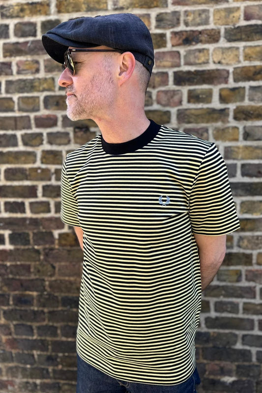 M6581 Fine Stripe Honey / Black - T-Shirt