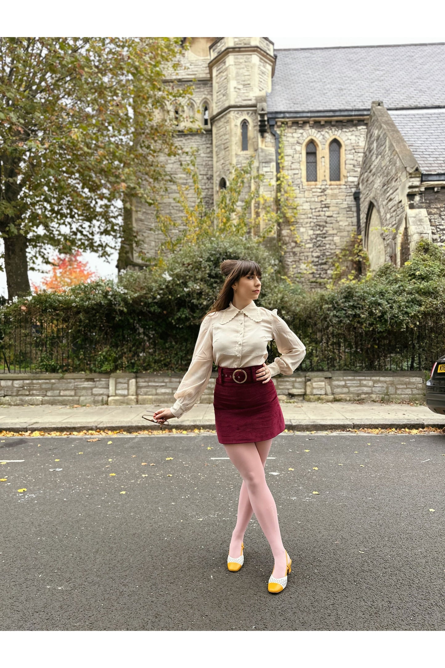 Exclusive 'Marianne' Cream Flower Tipped Collar - Blouse