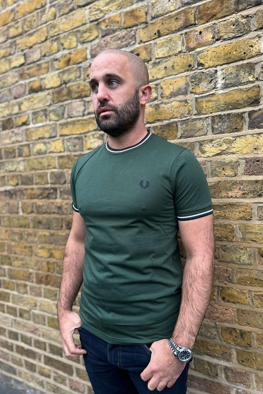M1588 Twin Tipped Ivy Green / Snowywhite  - T-Shirt