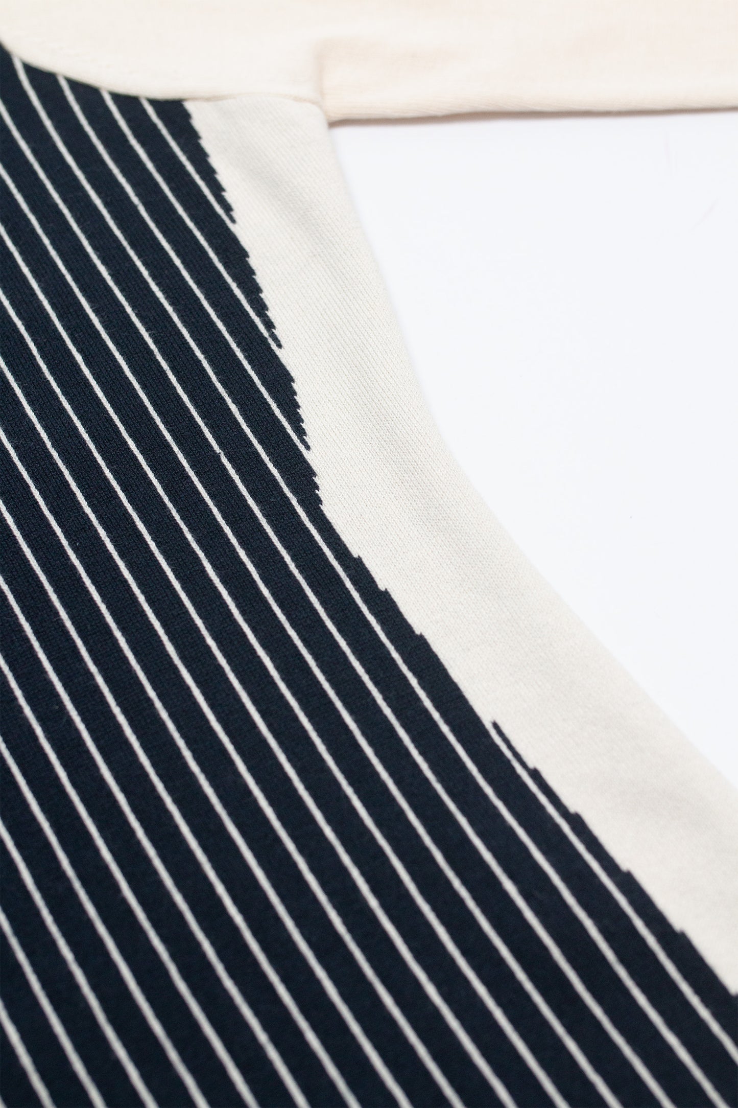 Boyd Cream Knitted - Cardigan