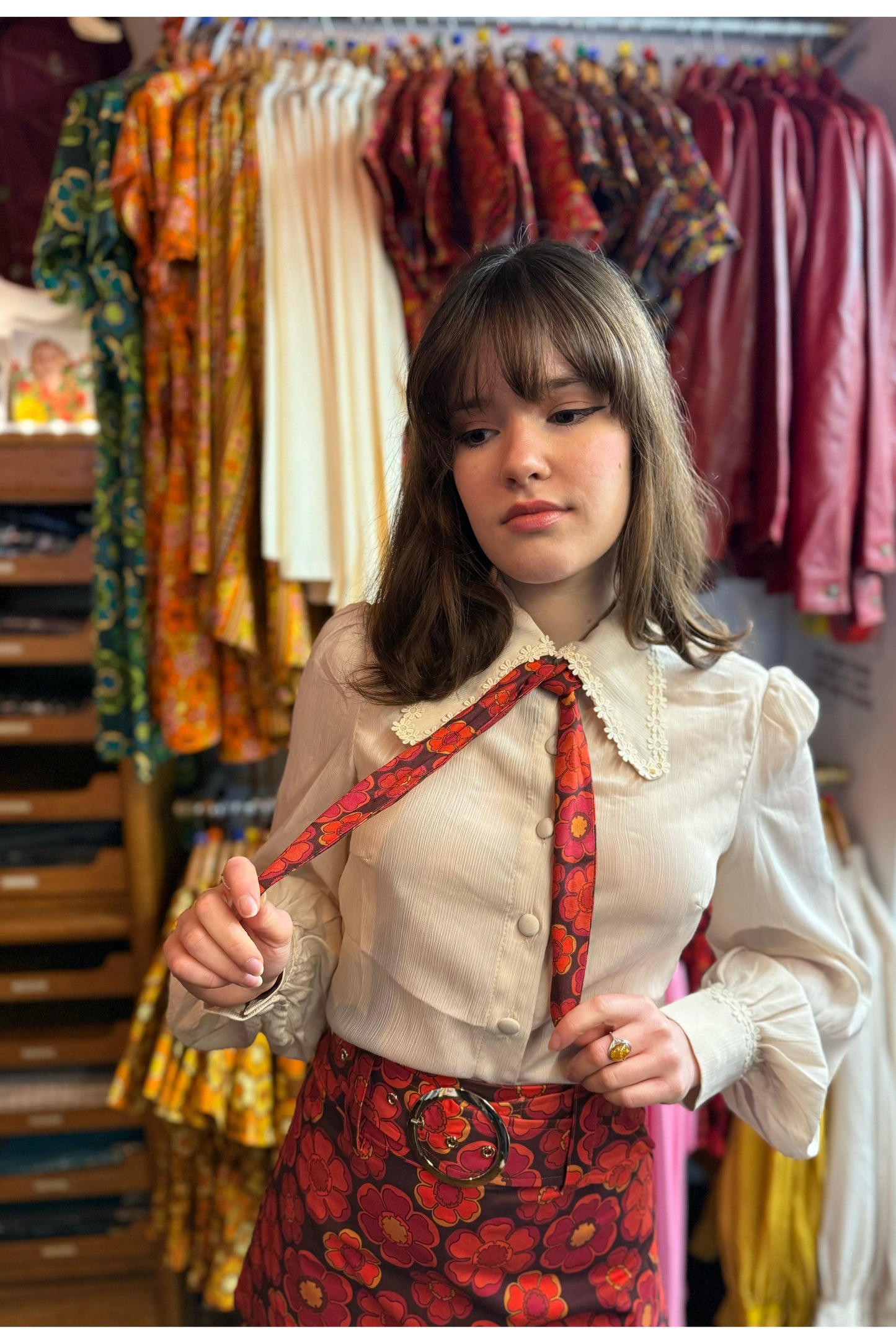 Exclusive 'Dolly' Mod Blossom Grape - Scarf