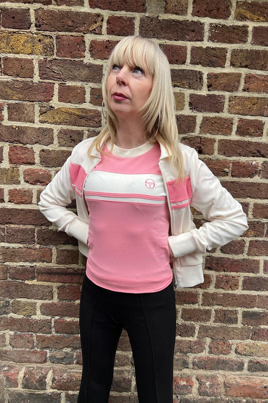 Miss Masters Geranium Pink - T-Shirt