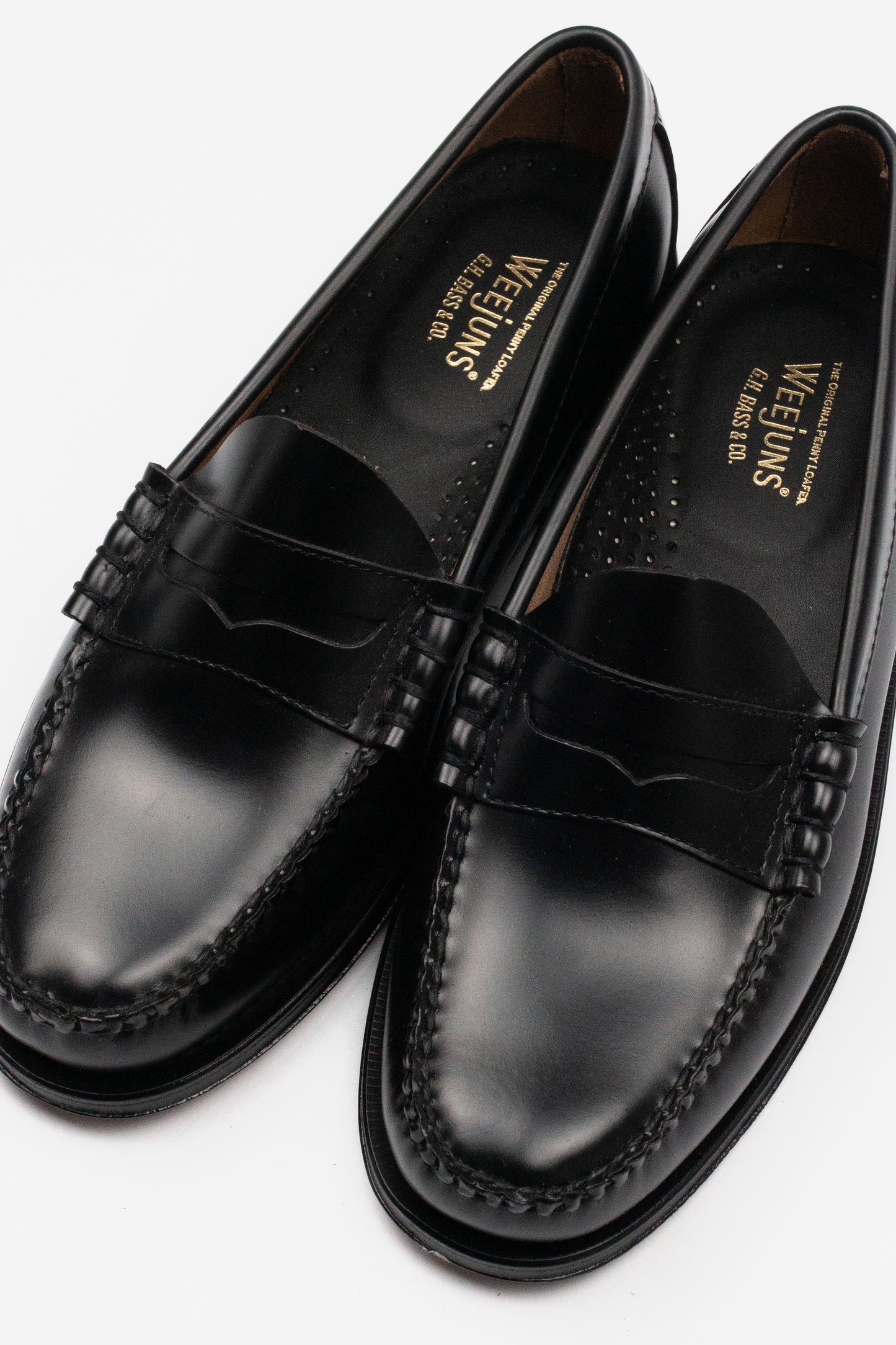 Larson Leather Black - Penny Loafer