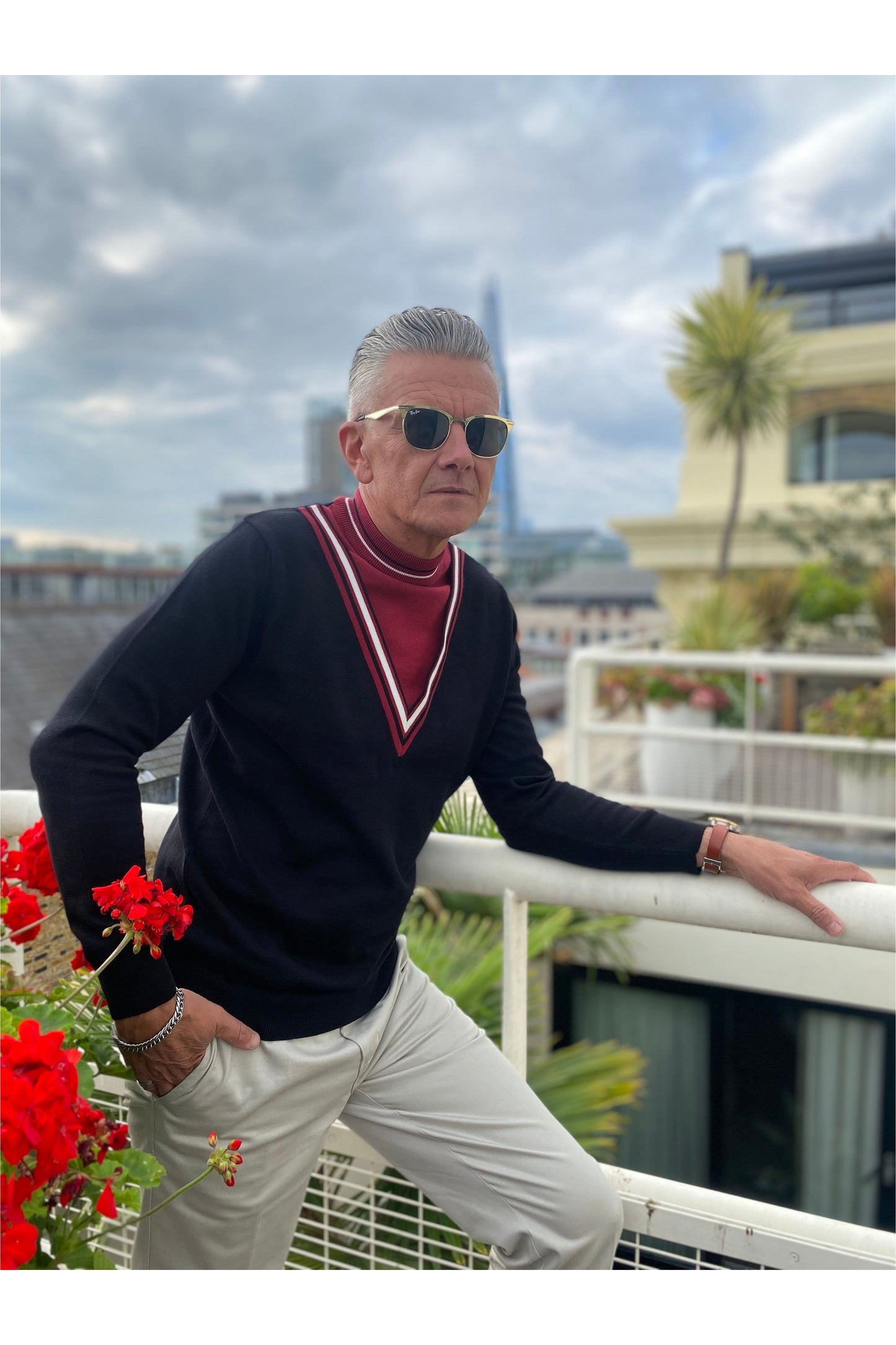 The ‘Best’ Black & Red - Knit