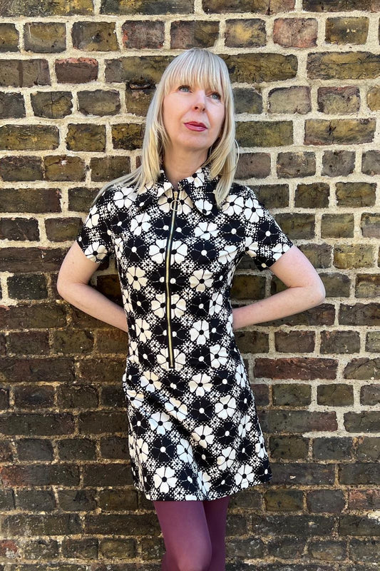 Floral Black & White - Dress