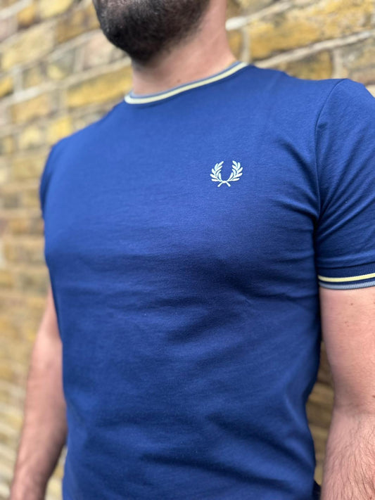 M1588 Twin Tipped French Navy / Champion Gold  - T-Shirt
