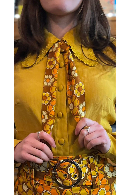 Exclusive 'Dolly' Mod Blossom Tangerine - Scarf