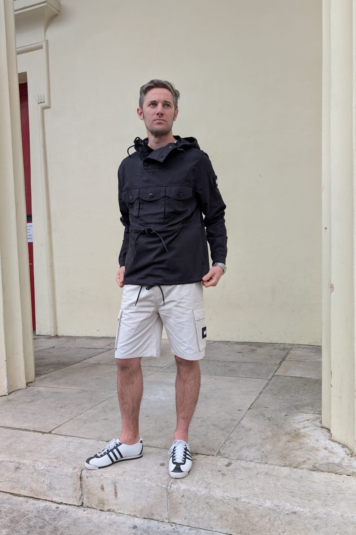 Kovags Black Overtop - Jacket