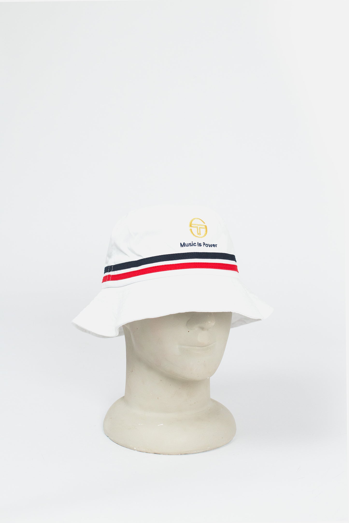 Stonewoods White - Bucket Hat