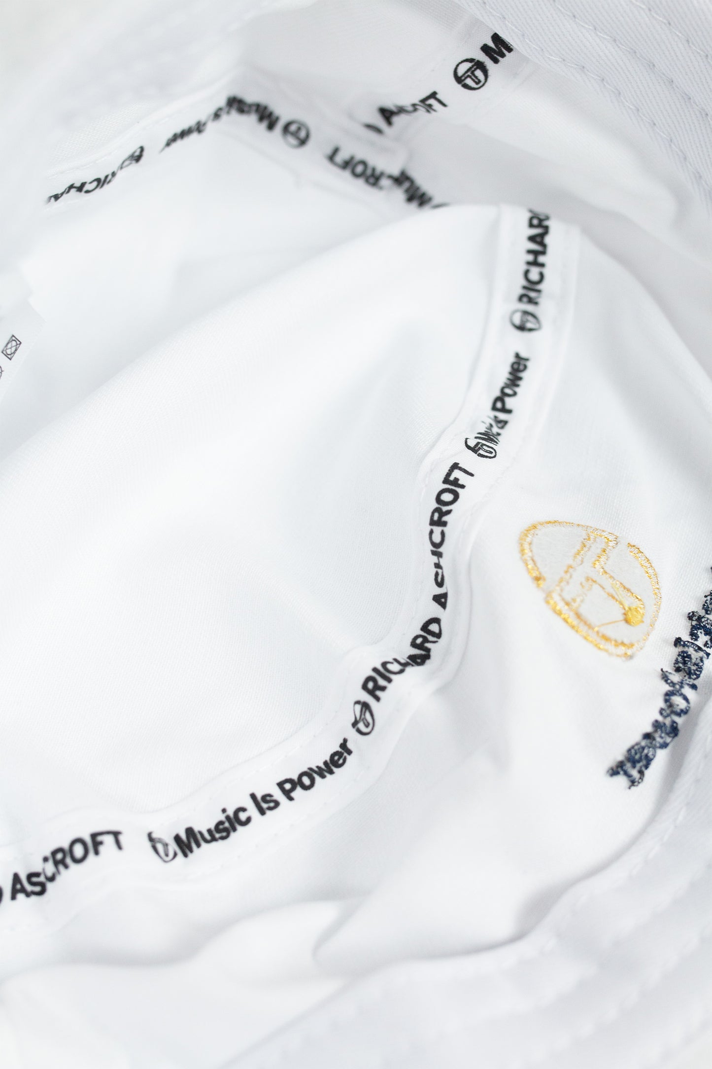 Stonewoods White - Bucket Hat