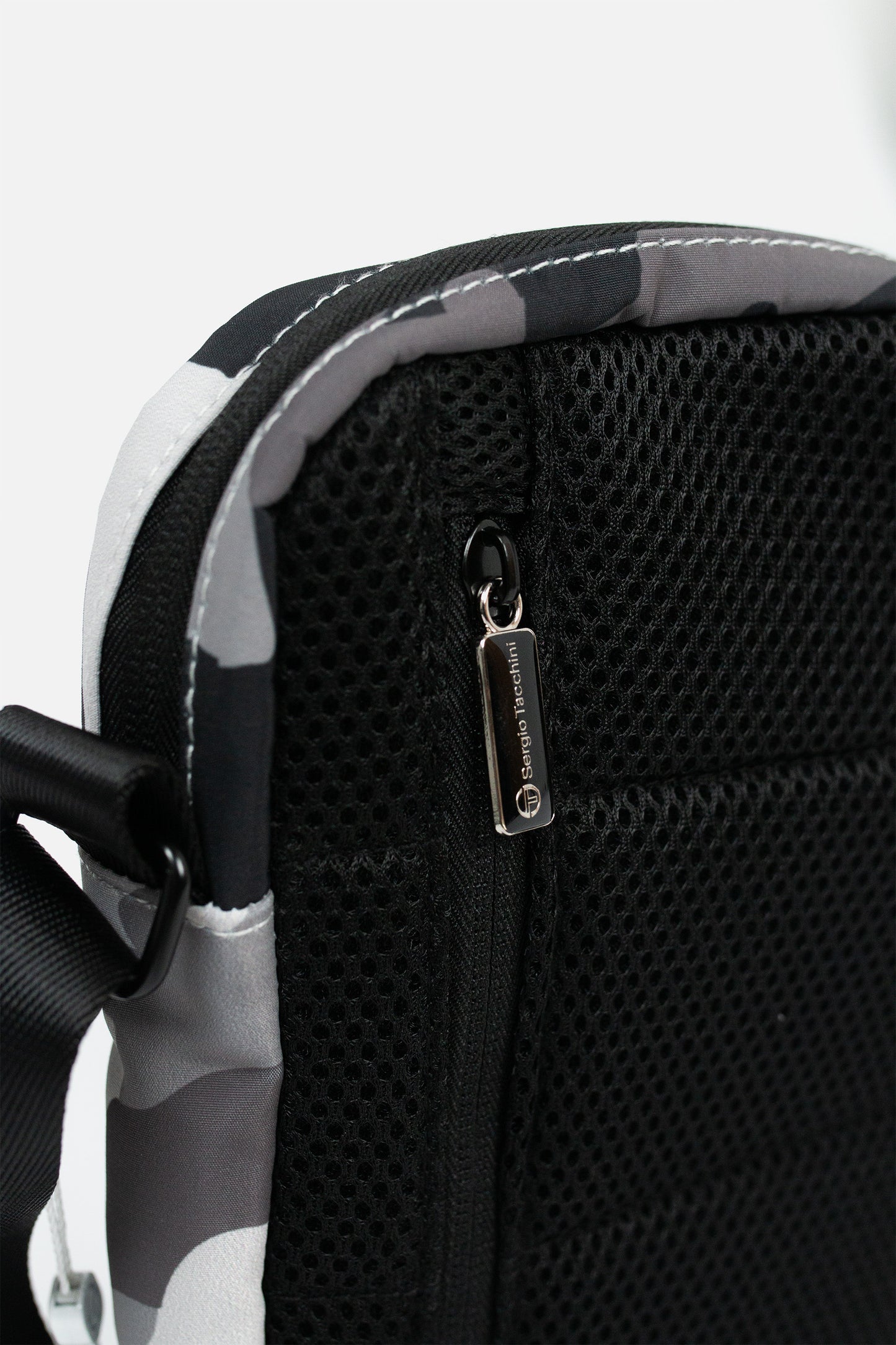 Cross Body Camouflage Black - Bag