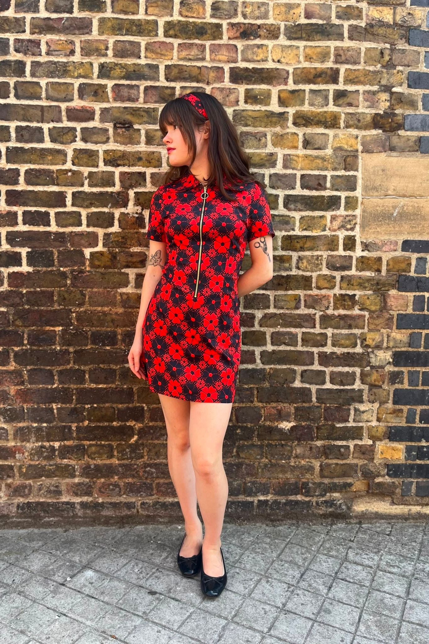 Floral Black & Red - Dress