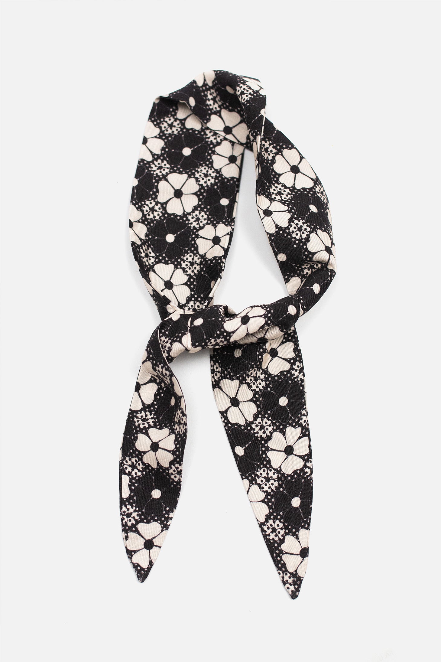 Blossom Black & White - Scarf