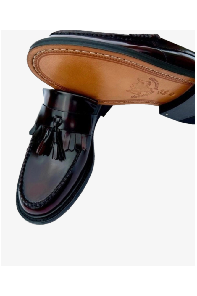 Delicious top junction loafers