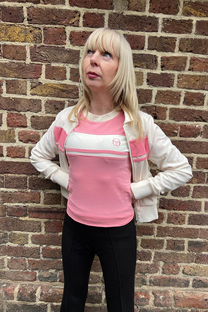 Miss Masters Geranium Pink - T-Shirt