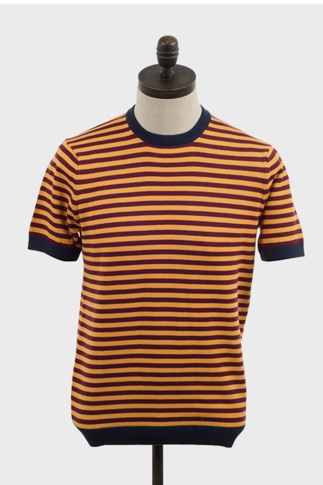Peters Knitted Amber - Crew Neck