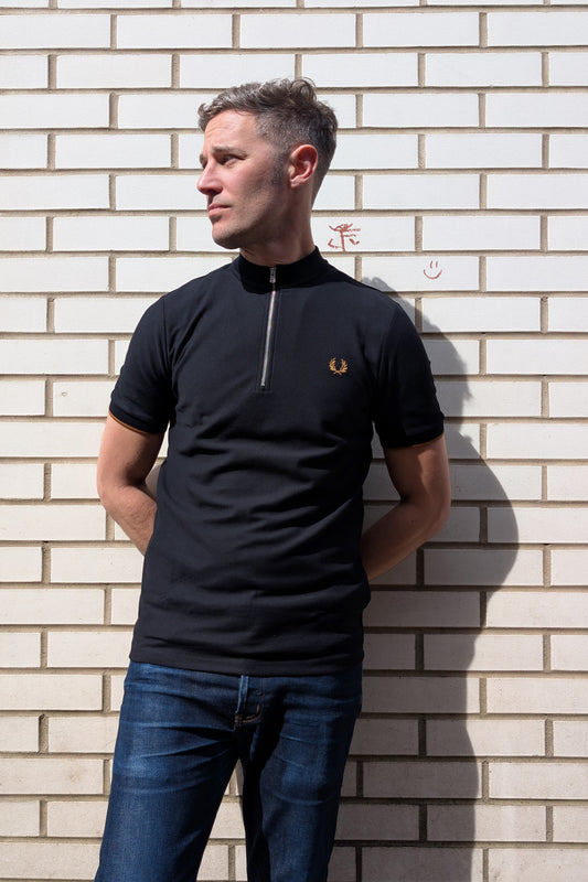 M2448 Tipped Cuff Pique Black - T-Shirt